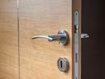 La clé du sourire Serrurier Urgence Cordonnier et Vitrier à Bondy 93